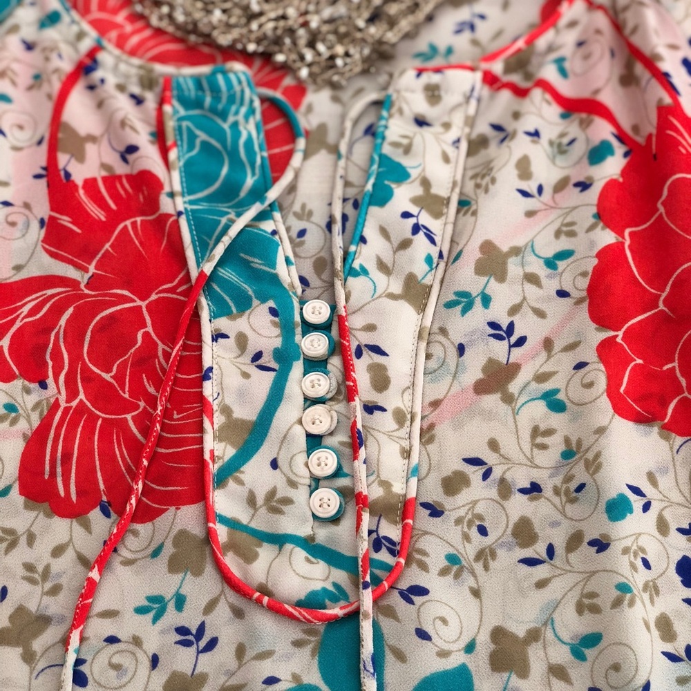 Blouse - Picture 6 of 8